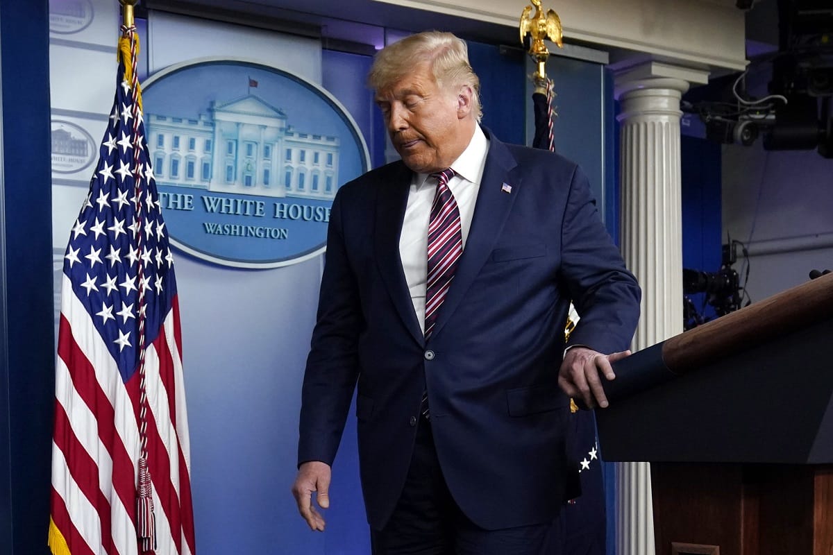 Deadlock in America: Republicans stopped relief package and democrats stopped defense bill