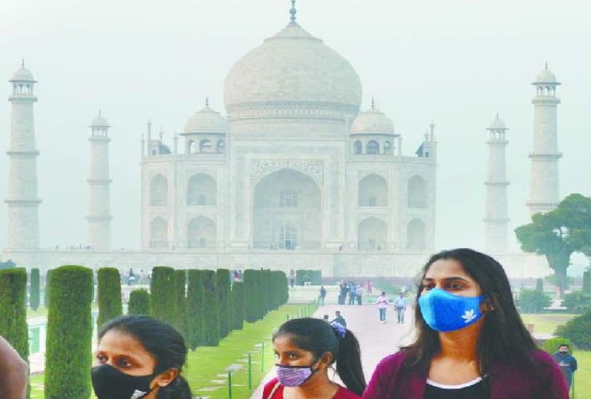 Tajmahal Ticket Sold In Noon Tourist Not Visited