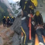 Char dham yatra 2020: gujrat devotees going for badrinath yatra vehicle fell in to river at