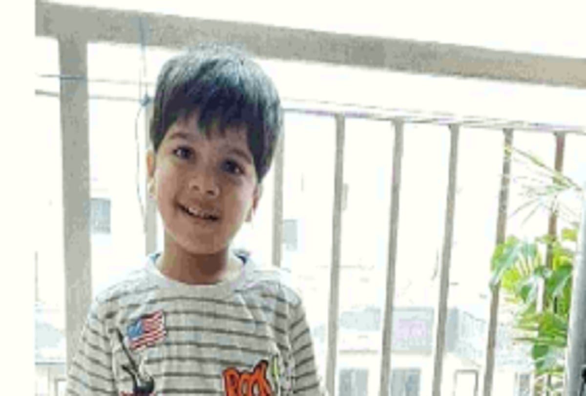 Innocent died after falling from 14th floor in VVIP Society of Ghaziabad