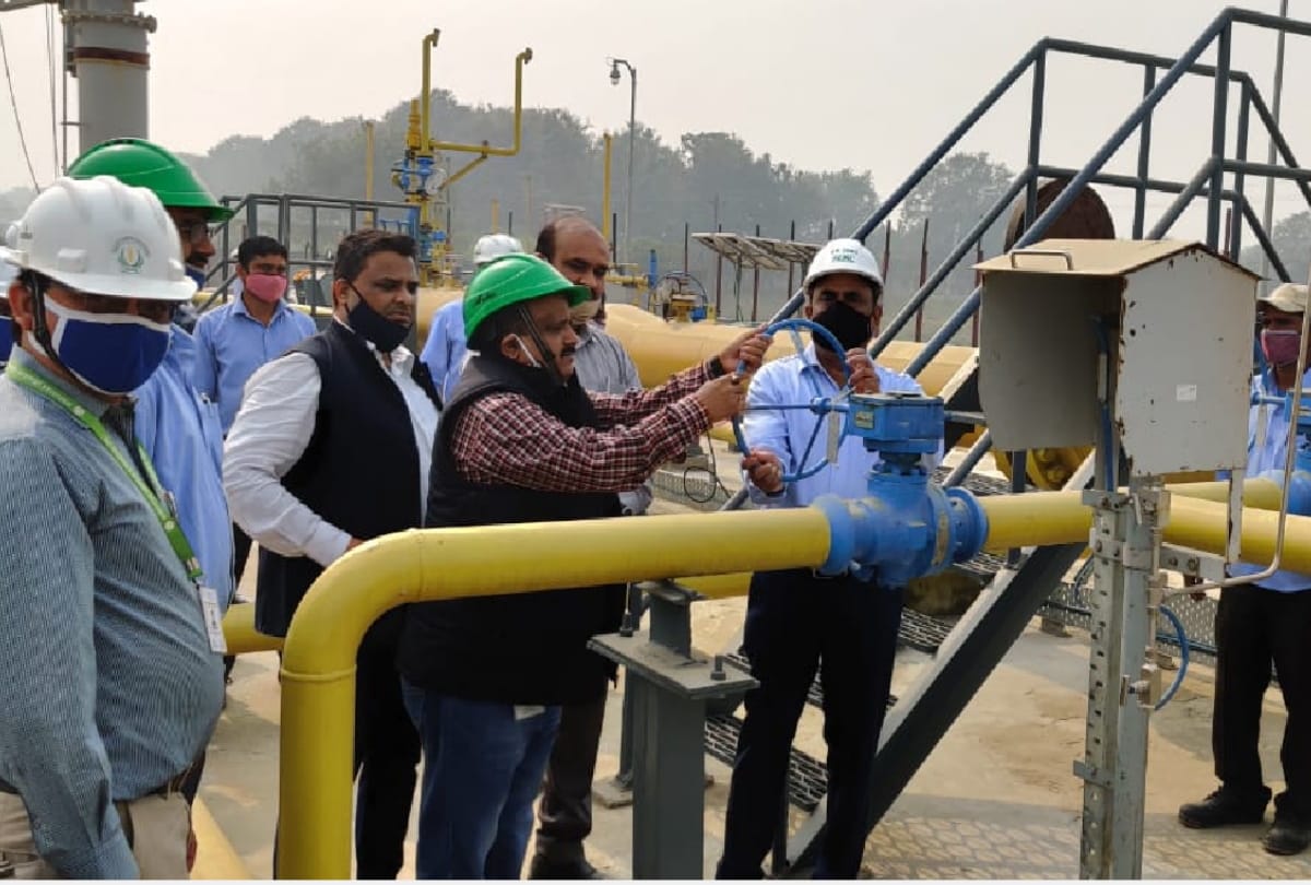 Testing of natural gas from Varanasi started in Gorakhpur fertilizer factory
