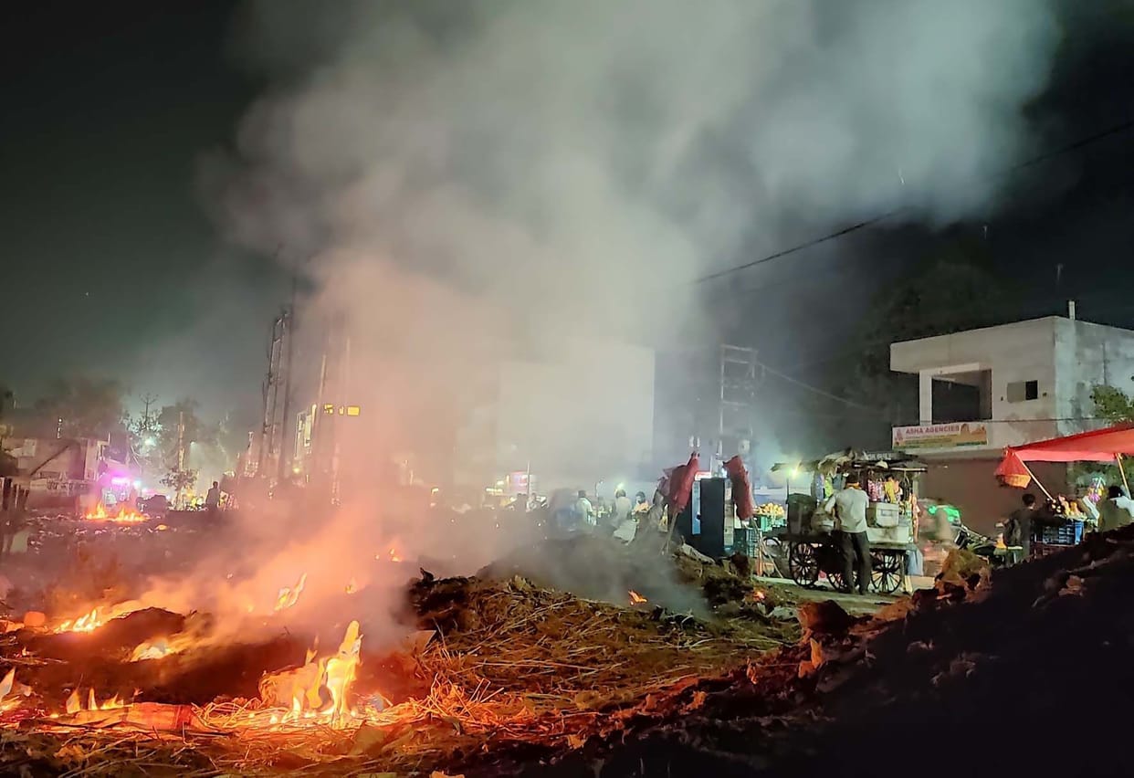 Hazardous micro particles in the air reached 405 per cubic meter