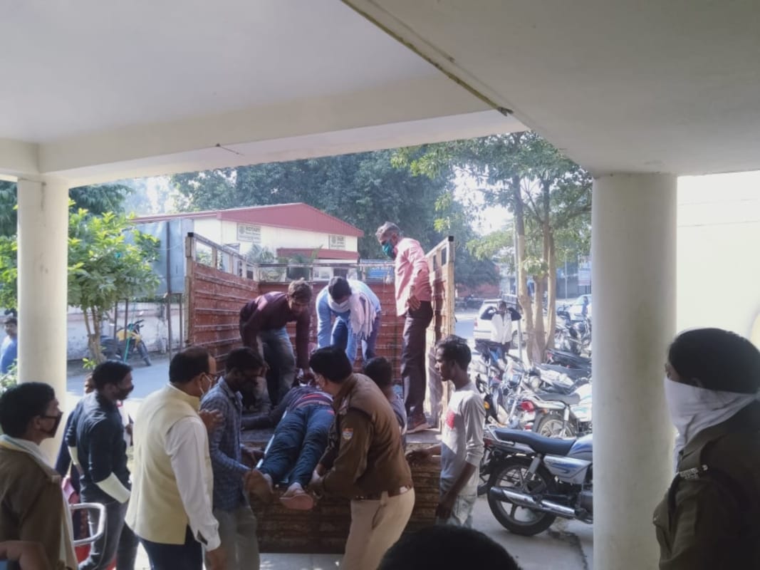 roorkee news: gas cylinder blast in sweet shop, eleven people injured, photos