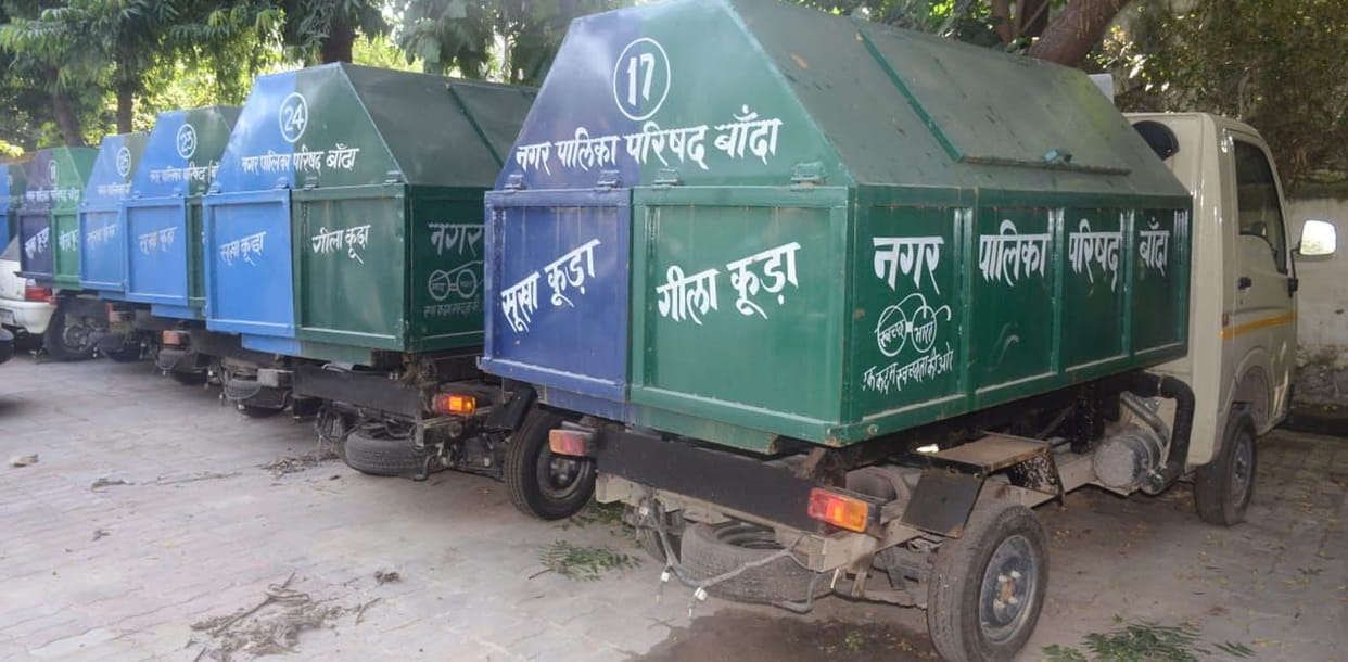 Garbage vehicles and dustbin getting 'garbage'