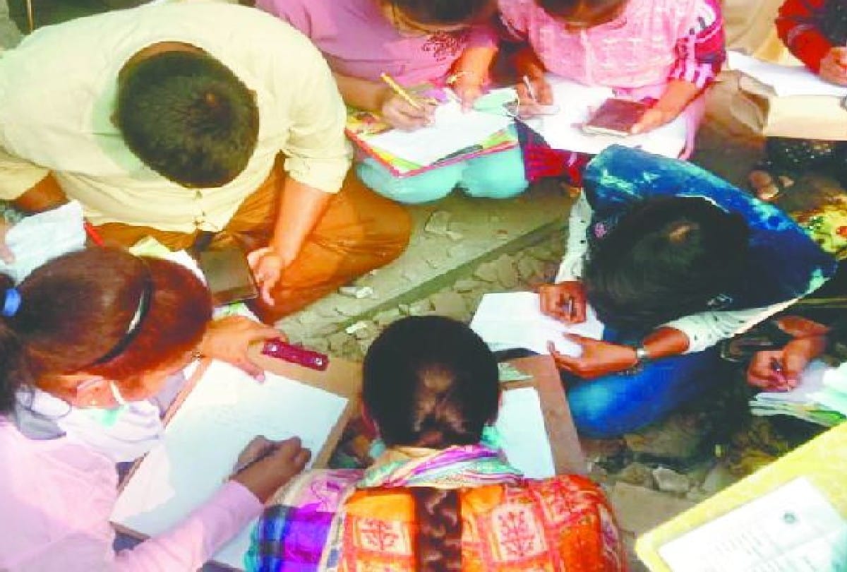 DLeD question paper leaked and sold online in etah