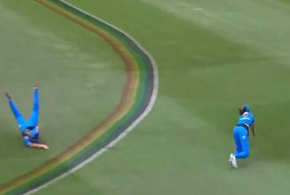 WBBL: Tahlia McGrath completes epic catch in Women Big Bash League,see video
