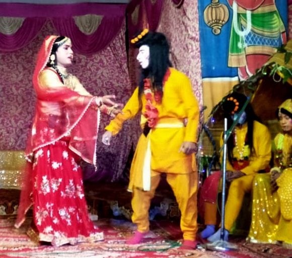 Facebook fans applaud Surpanakha Leela's cast