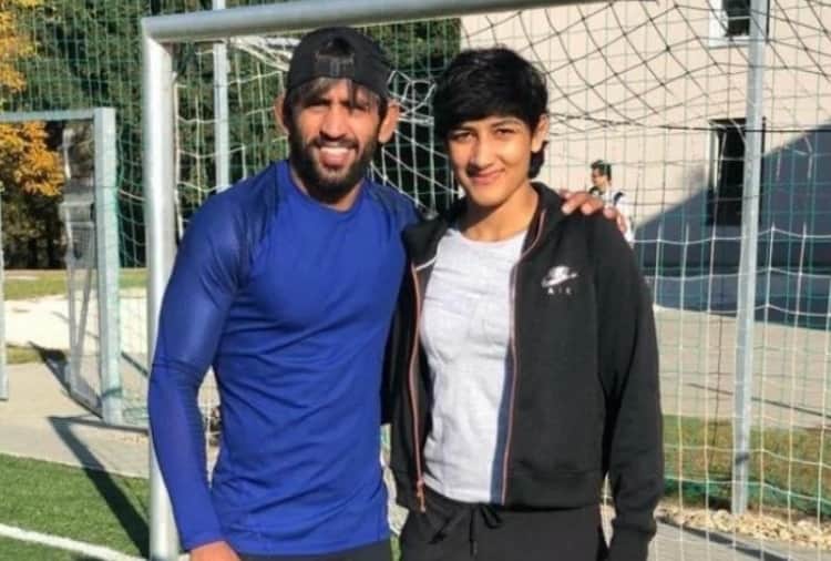 Wrestler Bajrang Punia and Sangeeta Phogat to get married on Nov 25