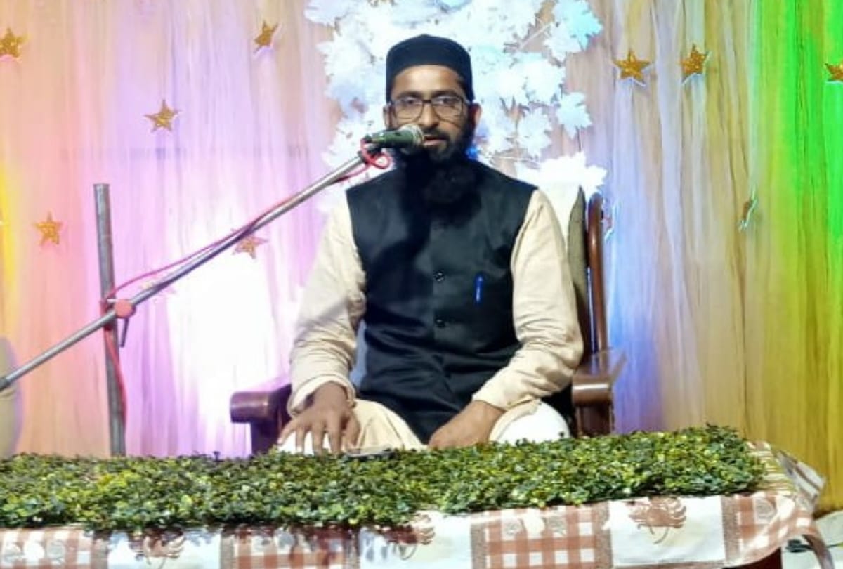 Jalsa-e-Miladunnabi said No person can progress without training in gorakhpur