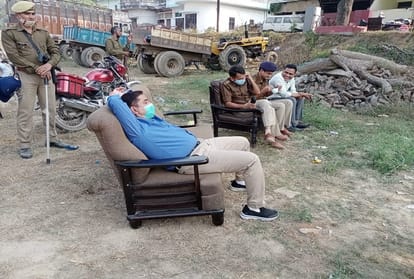 Bulldozer on Mahara family's house of 3 crore built in 1500 sq.