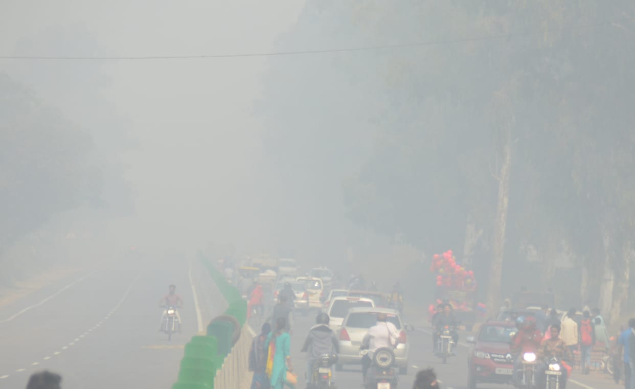 AQI 438, situation worsens with smog wrap