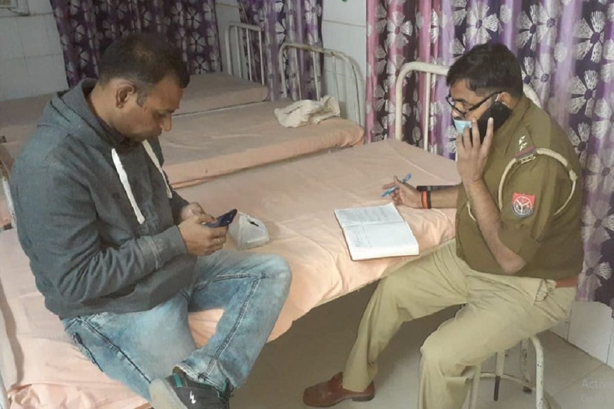 UP News: four friends have died in car accident on road at Baghpat of Uttar Pradesh