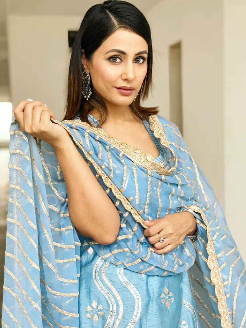 hina khan mint green abstract pattern saree worth 35k for diwali celebration