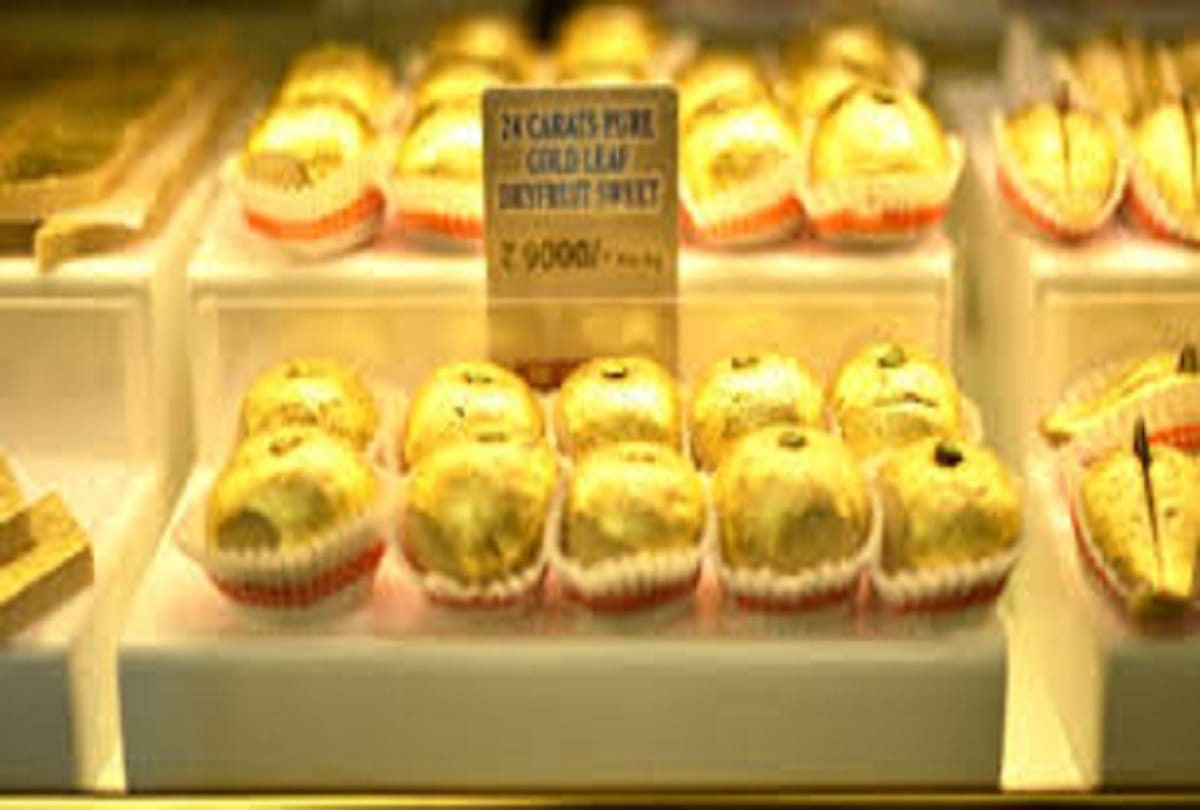 Oysters, gold bars will make sweets sweet, the price in the market ranges from 12 to nine thousand rupees.