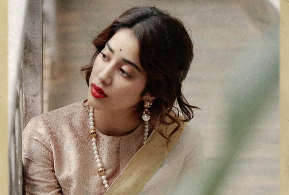 Janhvi Kapoor photoshoot as a bride between sunflowers got viral on internet