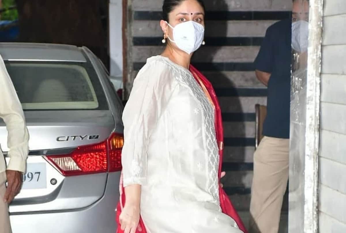 kareena kapoor show pregnancy glow with traditional in white kurta with red dupatta