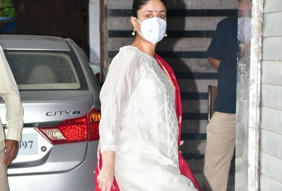 kareena kapoor show pregnancy glow with traditional in white kurta with red dupatta