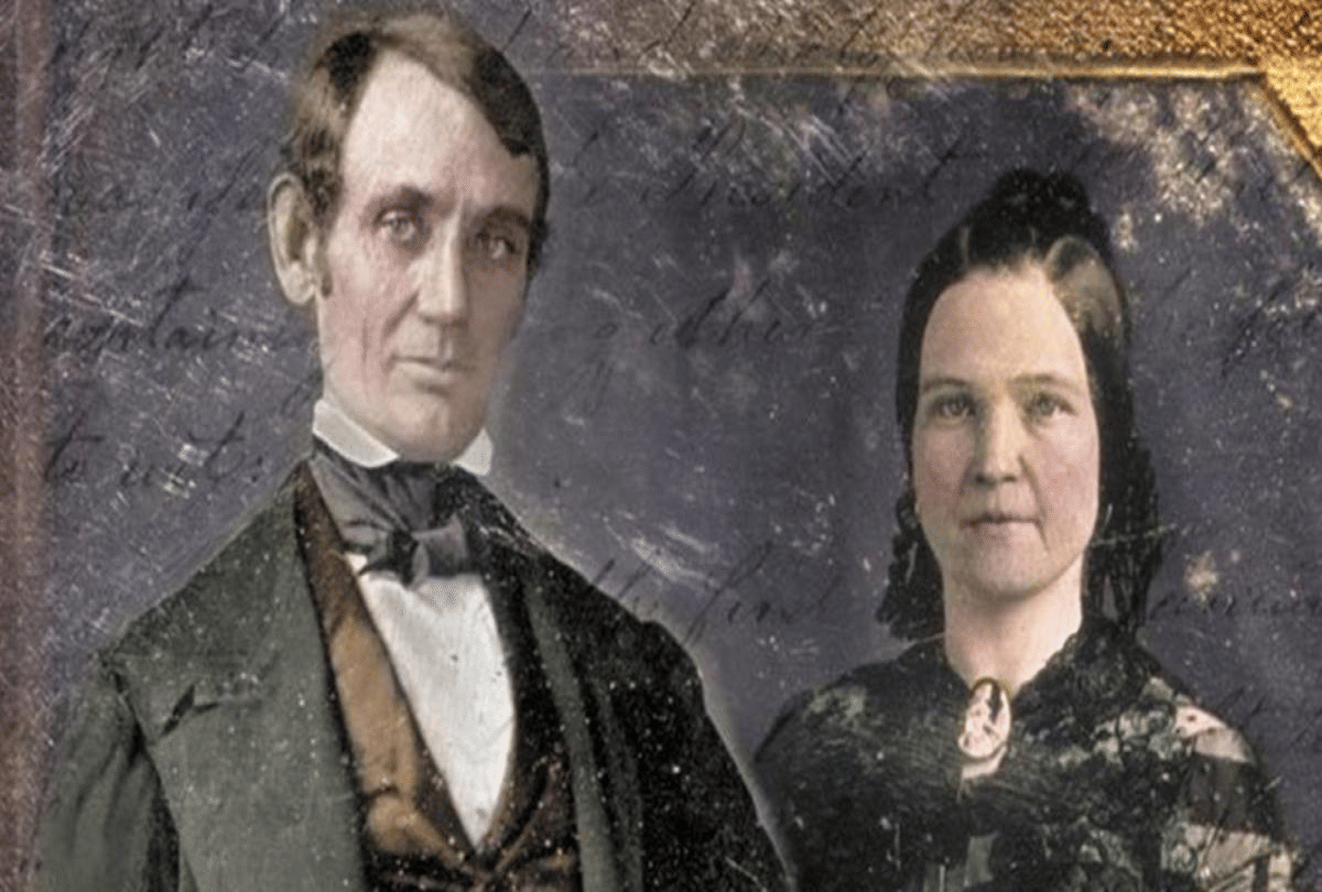 abraham lincoln president of america who did not go home for fear of his bully wife