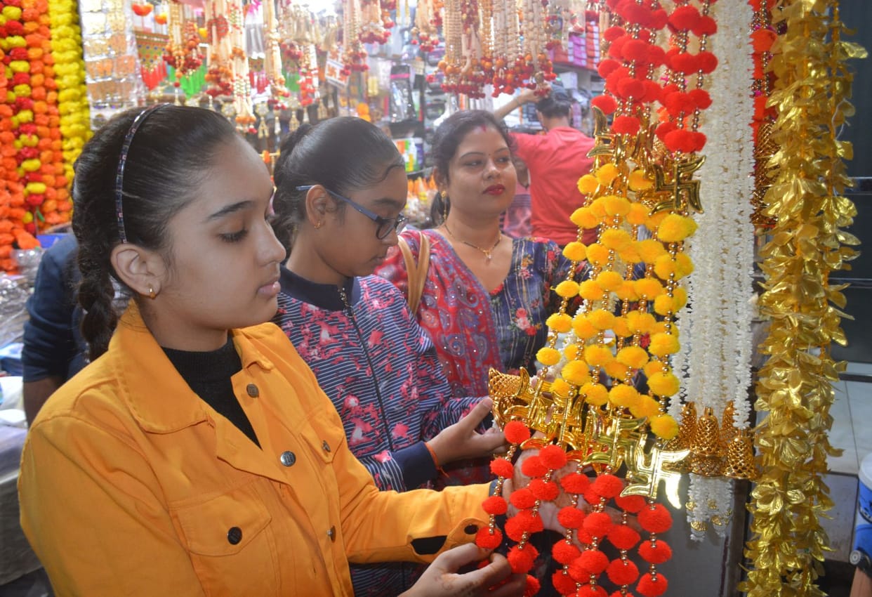 700 crore rupee approx market on dhanteras