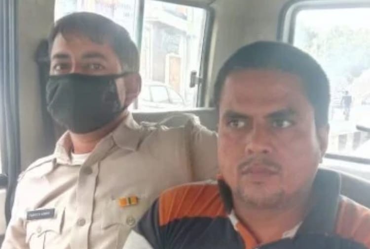 Accused arrested by police who providing materials for illegal liquor factory in Sonipat