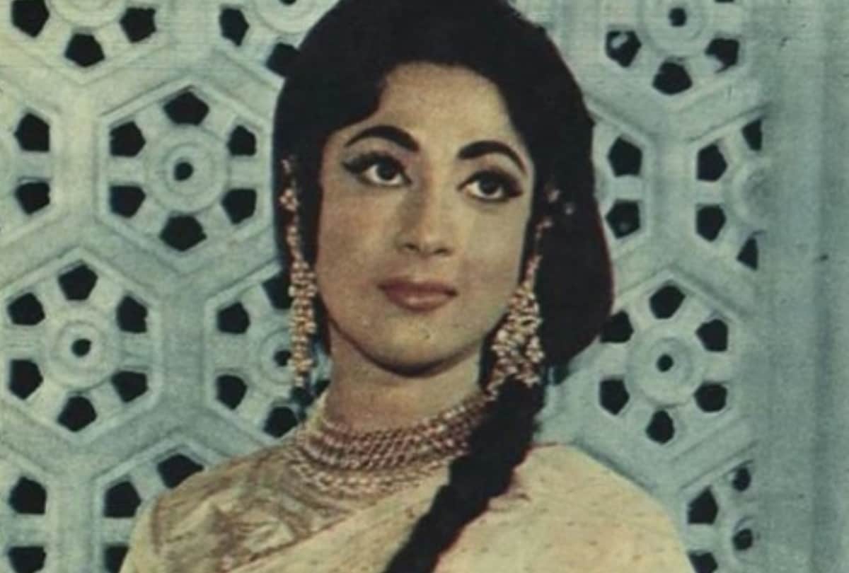 Bollywood Actress In Prostitution: When Mala Sinha Confessed Prostitution Infront Of Court After Income Tax Raid