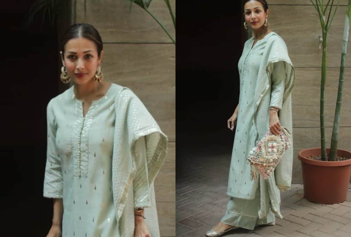 kareena kapoor show pregnancy glow with traditional in white kurta with red dupatta
