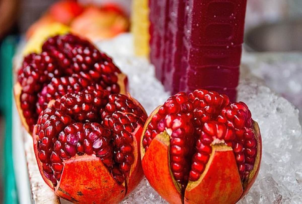 want young and glowing skin drink pomegranate peel detox drink