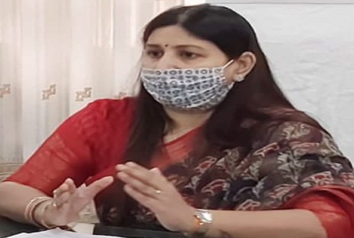 Abhilasha and Nandi will be prosecuted for violation of code of conduct