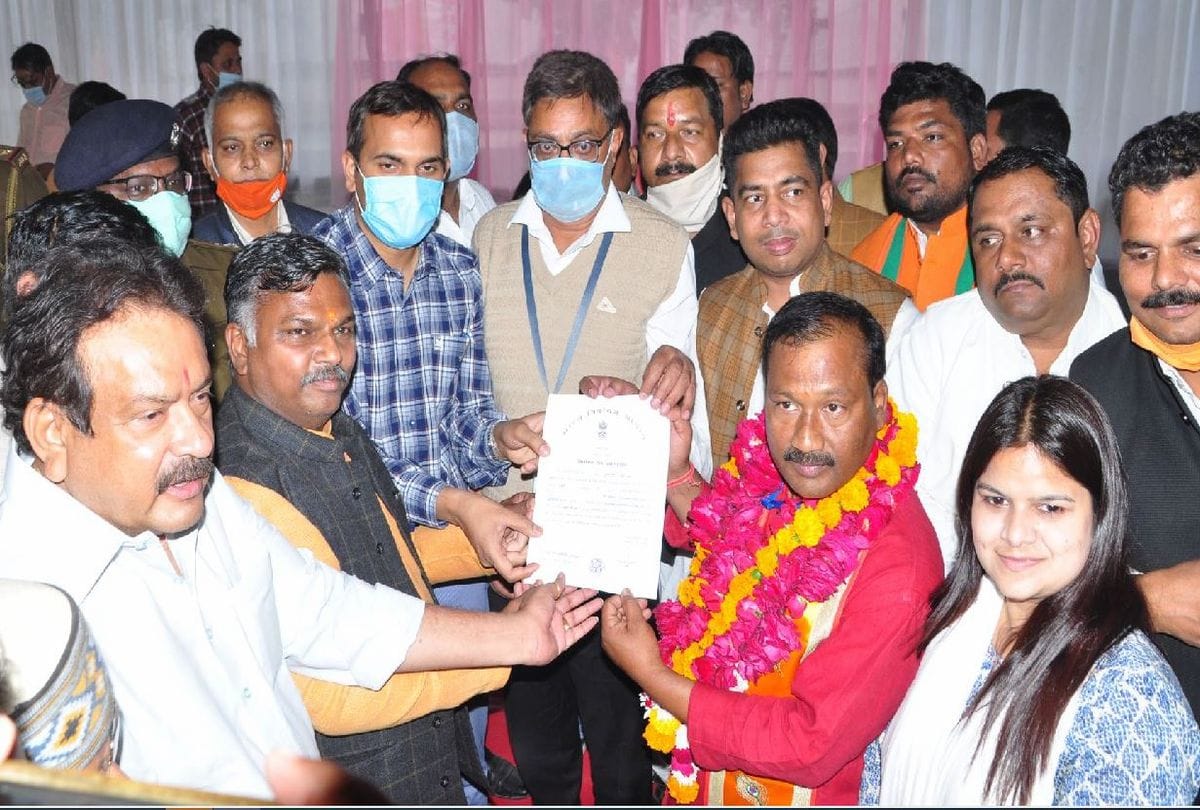 UP By Election Result 2020 BJP won third time from tundla assembly