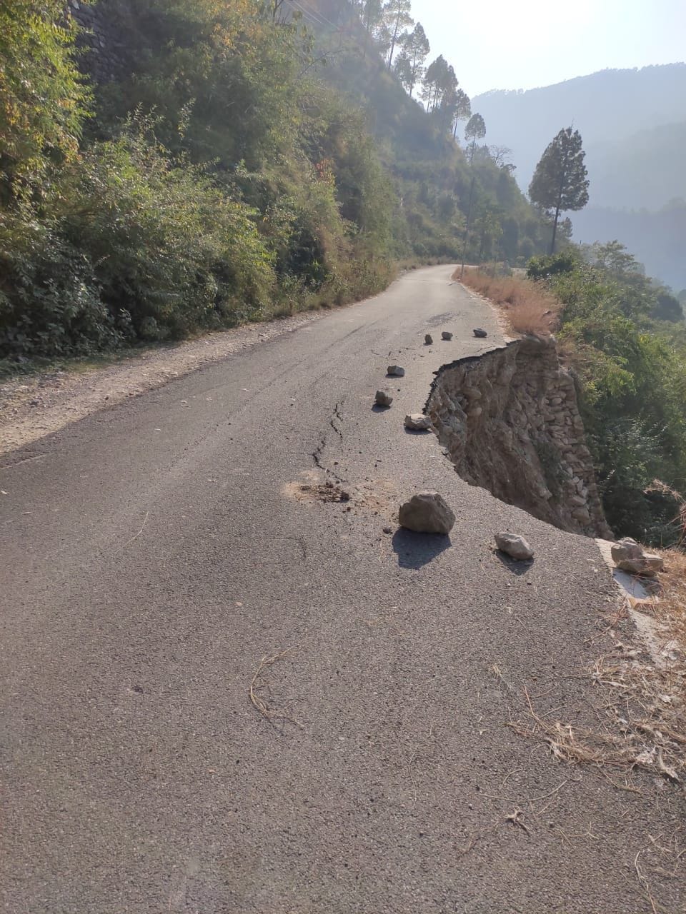 The damaged road has not been repaired