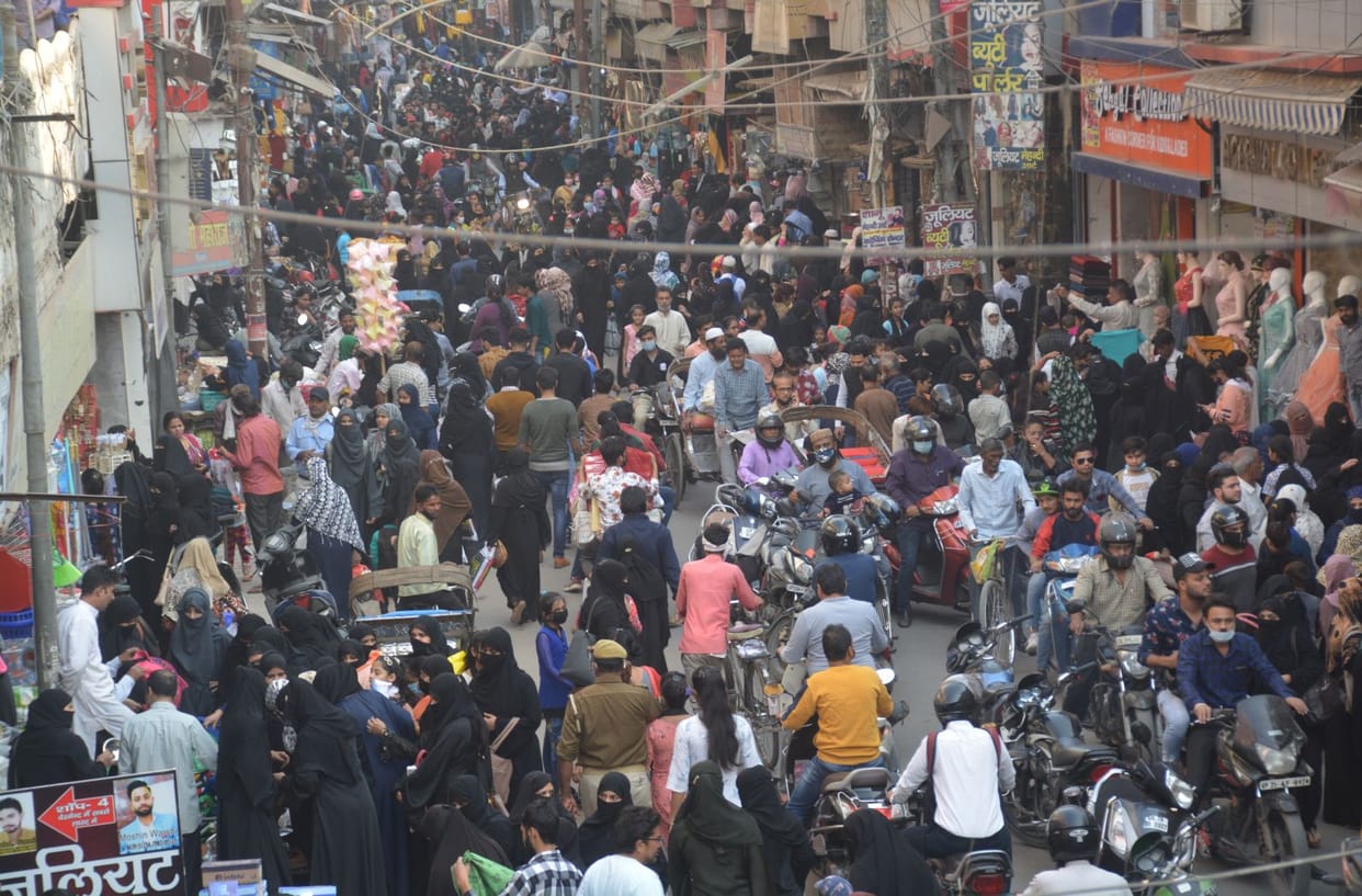 vehicals entry ban in festival time in market