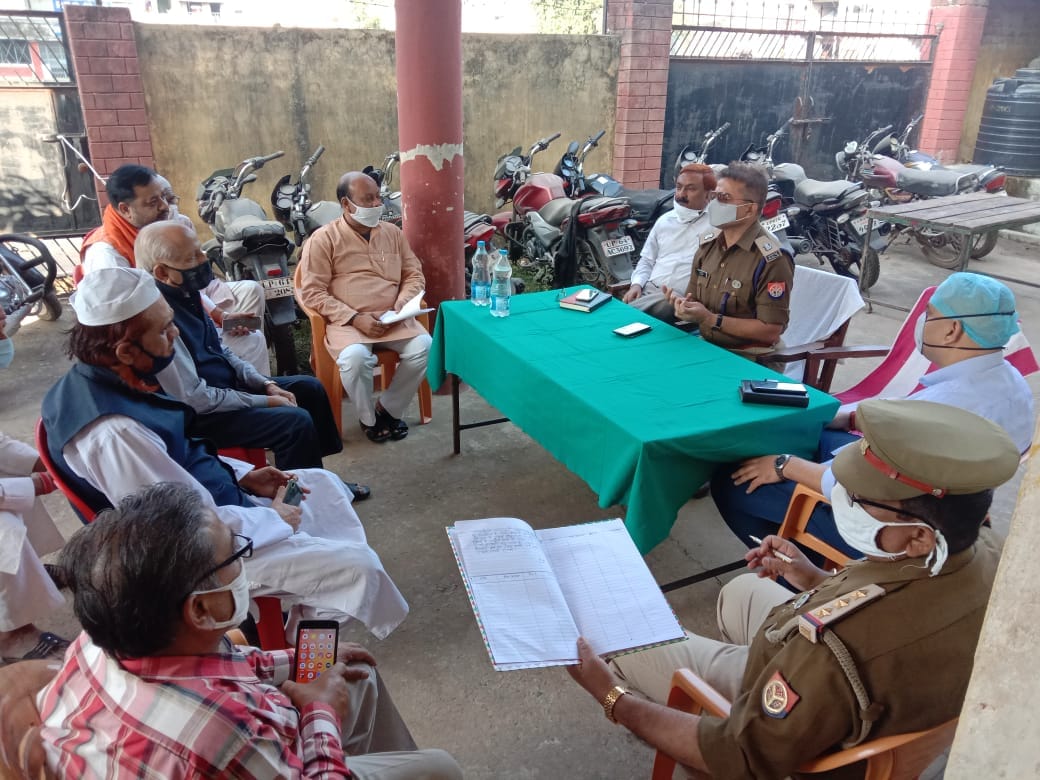 Action will be taken if a shop is installed on the road during festivals