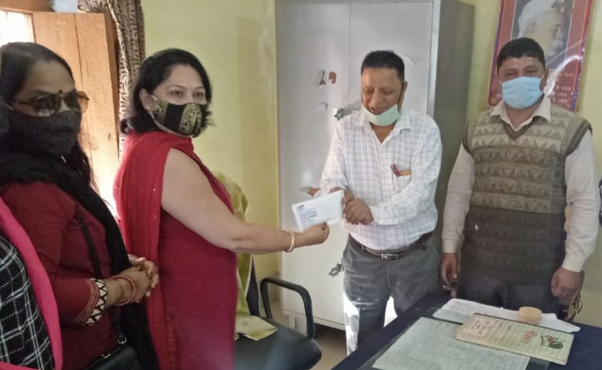 Thirty thousand rupees given to the fees of poor girl students