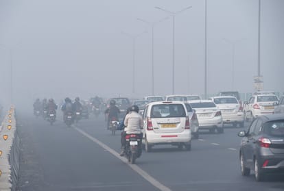 Meerut: City wrapped in smog, breathing is becoming difficult, doctors are advising to do these things