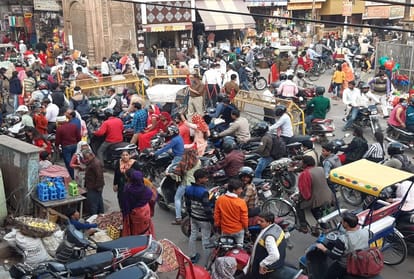 Huge Croud In Market Of Mathura For Diwali Festival