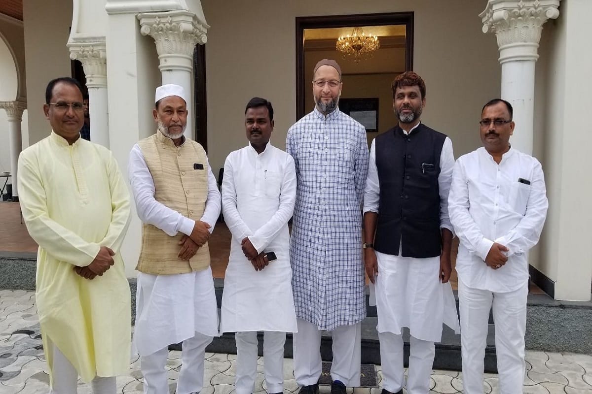 AIMIM chief shaukat ali cleary denies of media reports saying party will ally with Samajwadi party if given deputy cm post