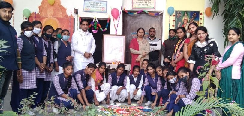 Rangoli, talent show in Deep Decoration Competition