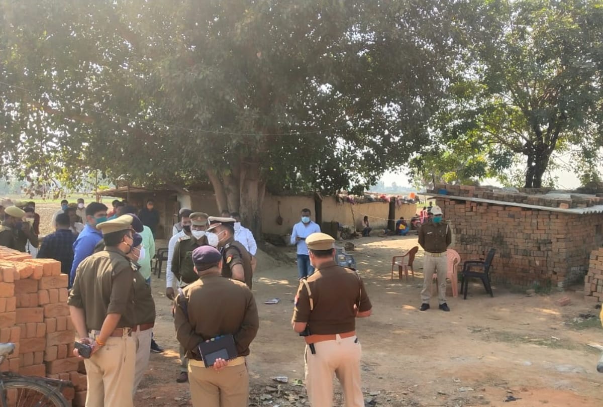 two minor girl molested by miscreants in gagaha gorakhpur