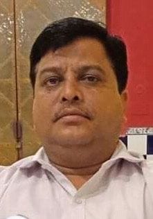dengoo se shikshak kee maut, parijan behaal