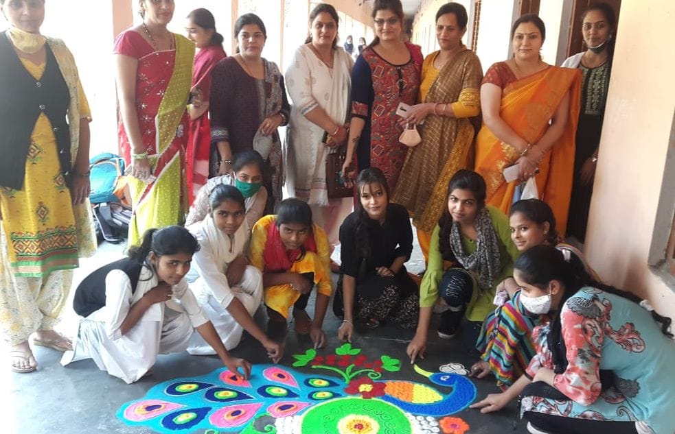Rangoli competition organized in schools
