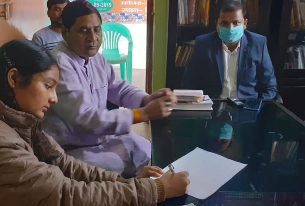 Student kajal Singh becomes one day MLA in Raebareli.