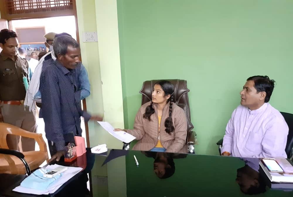 Student kajal Singh becomes one day MLA in Raebareli.