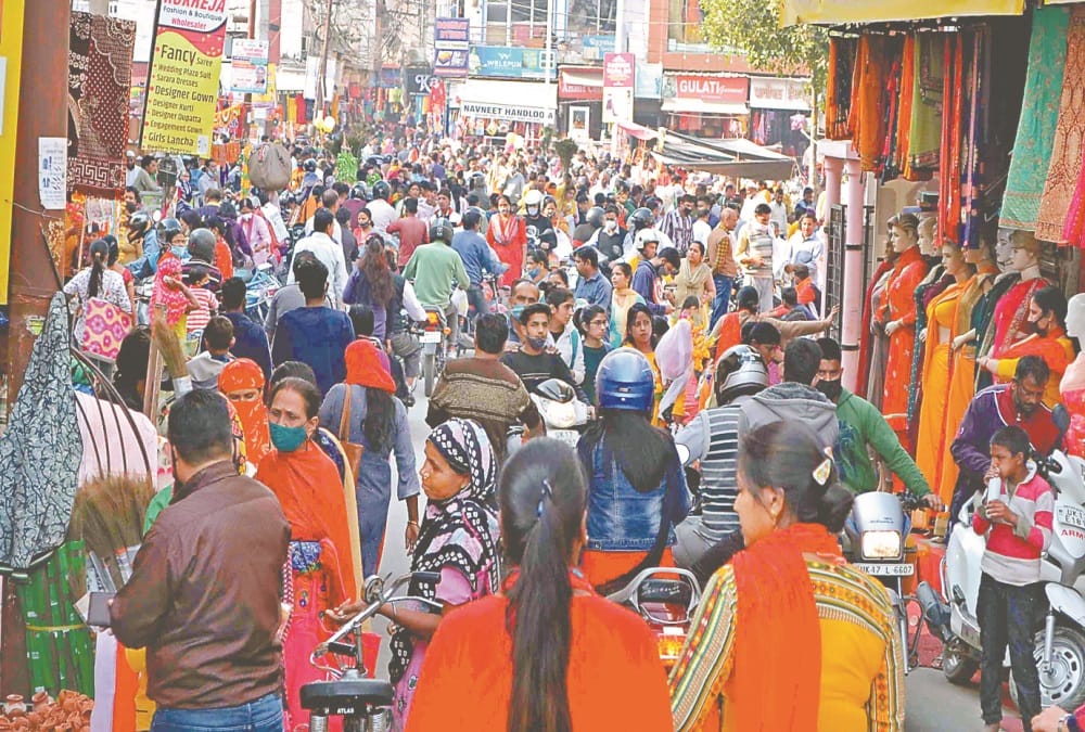 diwali 2020: boom in market for Dhanteras, traders expect 120 crore to trade