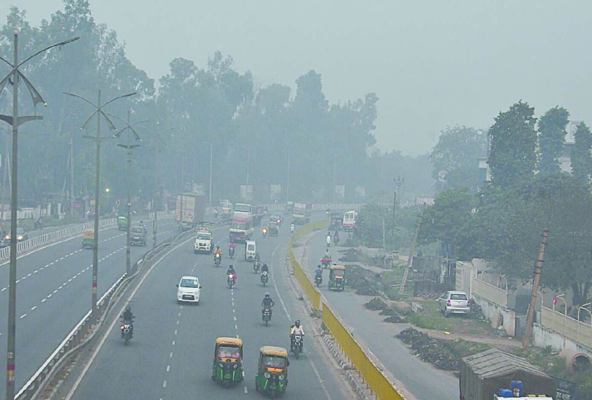 Delhi-NCR Pollution Ghaziabad Air With 248 AQI Recorded Worst In Delhi-NCR News in Hindi