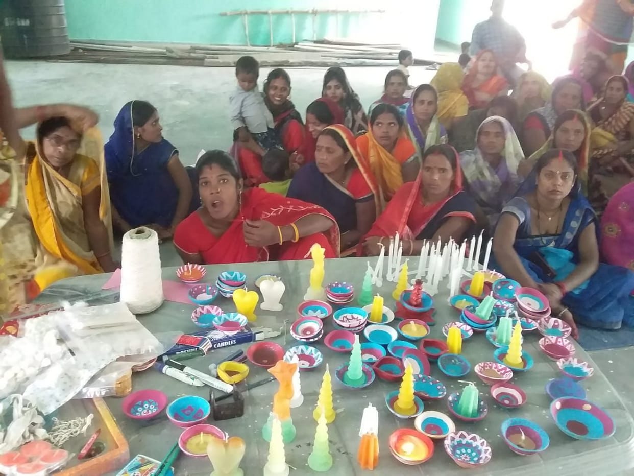 11 thousand women self-sufficient in six months by joining groups