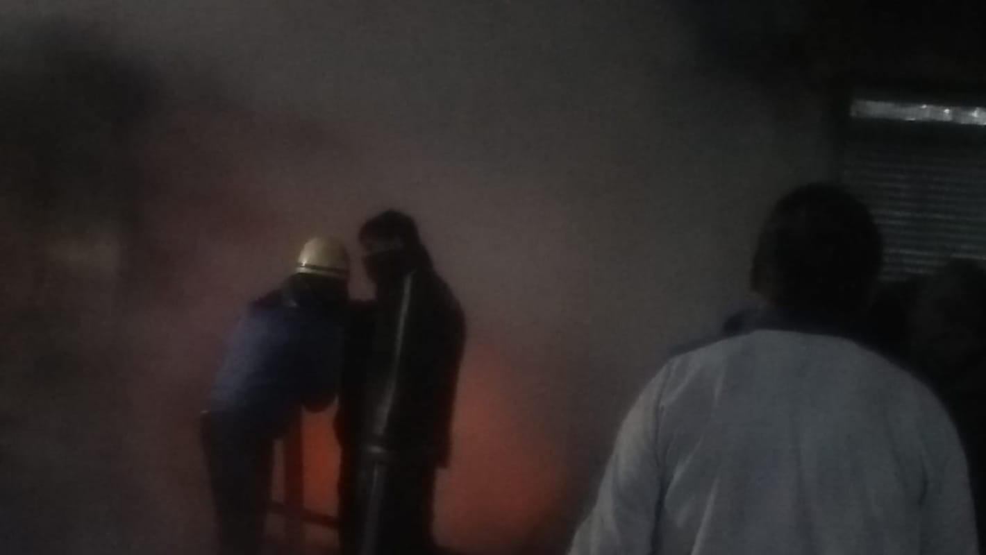 rishikesh news: four vehicle and two shop caught fire
