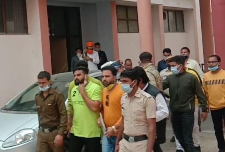 Harsh Chhikara and Naveen Panghal arrested by Police on Complaint of Sapna Choudhary and her Husband Veer sahu