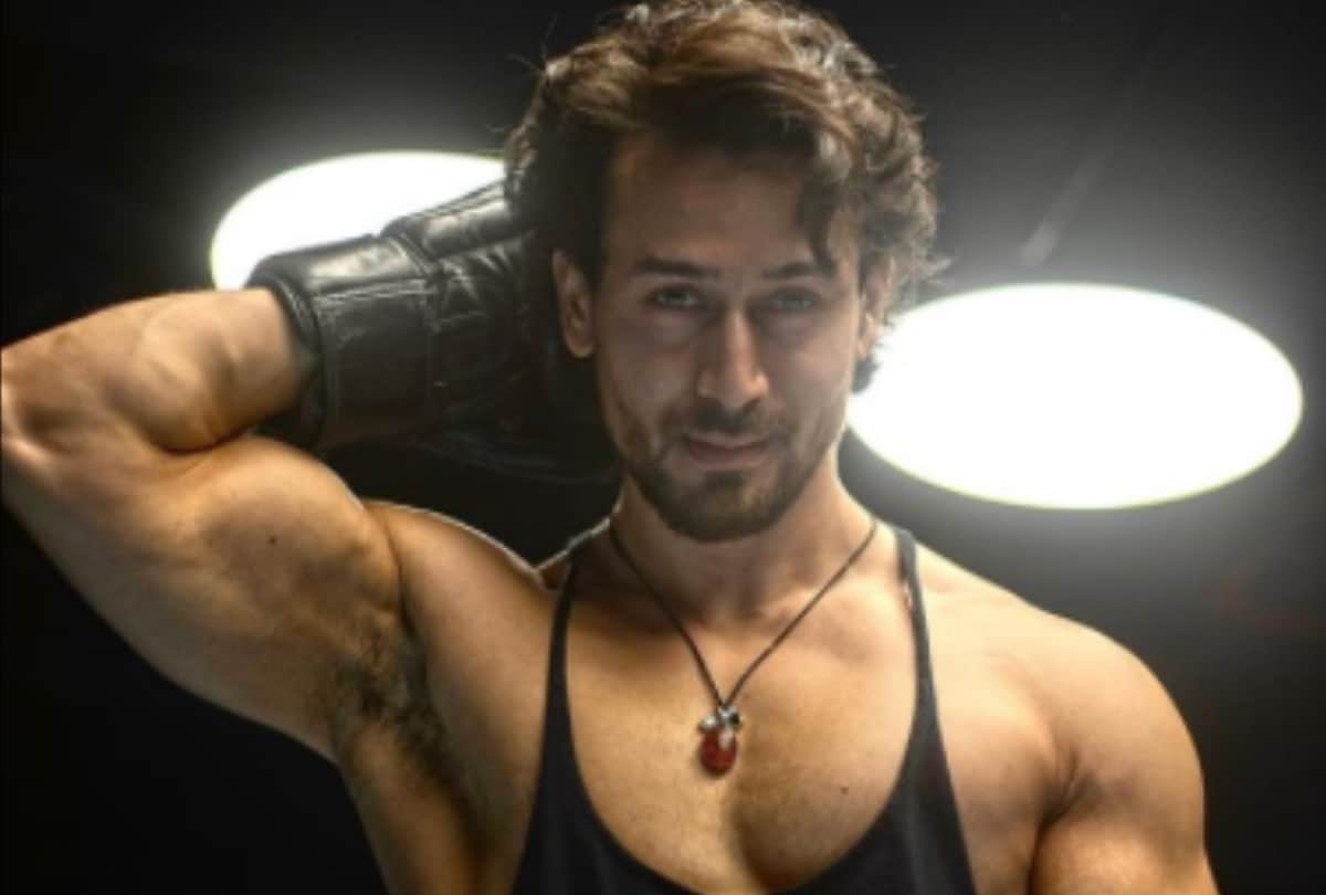 Tiger Shroff, Kriti Sanon starrer 'Ganpath' to release in Christmas