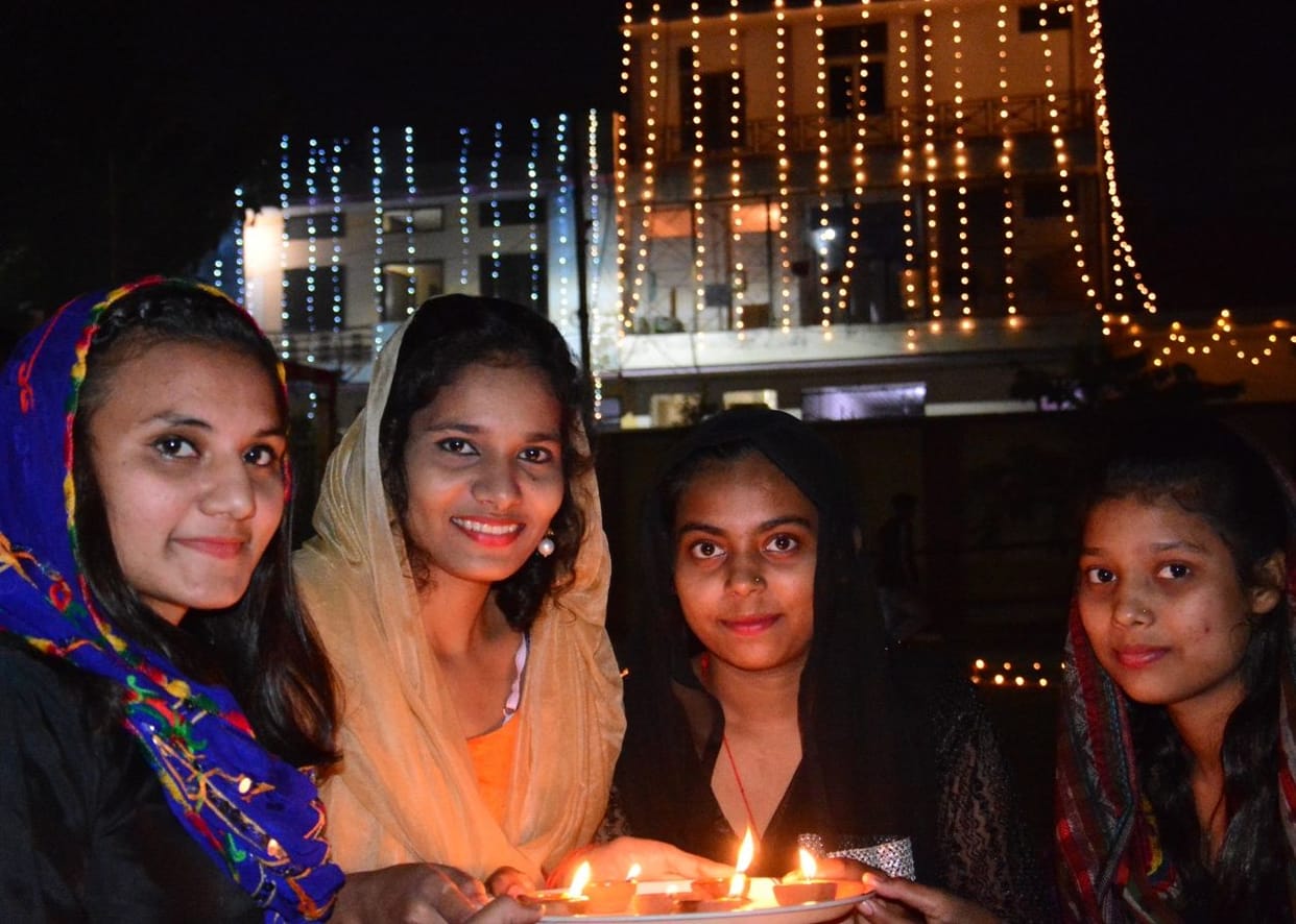 Lit lamps in homes on short diwali