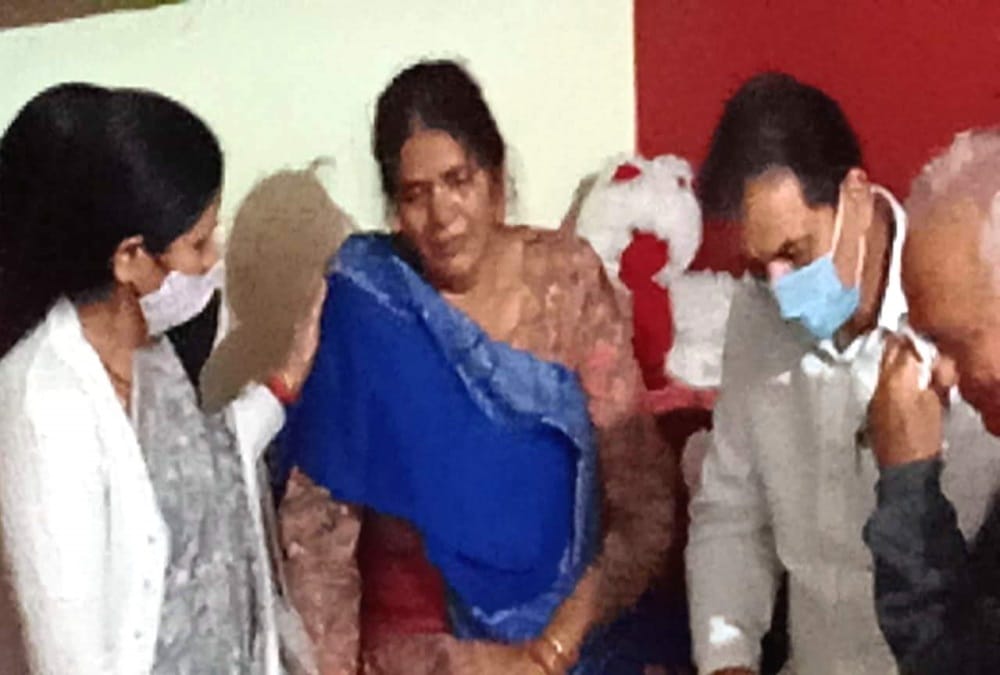 Uttarakhand Soldier Martyred Before Diwali 2020 in Jammu kashmir baramulla, Family Emotional Photos